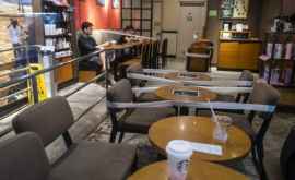 В Киеве пока не будут открывать рестораны кафе и бассейны