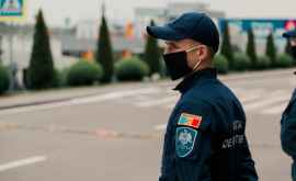 Creste numărul persoanelor care traversează frontiera de stat Cîți moldoveni au revenit acasă
