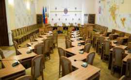 Consilierii municipali vor primi mai mult pentru o ședință