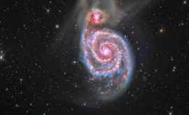 Hubble a fotografiat o galaxie superrapidă