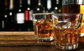 Ţara care vrea să interzică vînzarea de alcool pentru a combate COVID19