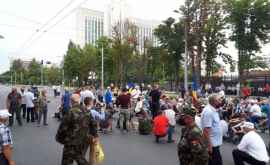 Protestul veteranilor continuă VIDEO