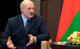 Лукашенко призвал не верить обещаниям оппонентов о быстрых реформах 
