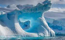 Oamenii de știință au descoperit prima scurgere de metan de pe fundul mării Antarcticii