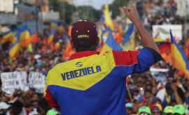 Venezuela Partidele de opoziţie boicotează alegerile