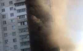 Incendiu violent întro casă de locuit din Capitală