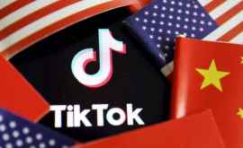 Trump a semnat un ordin prin care numeşte TikTok o ameninţare