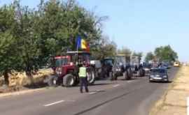 Agricultorii protestatari au blocat traseul HînceștiLăpușna
