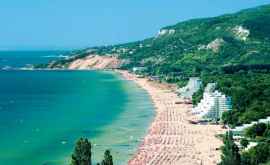 Bulgaria închide hotelurile de pe litoral