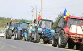 Guvernul caută motorină pentru lucrări agricole iar politicanii oferă proteste