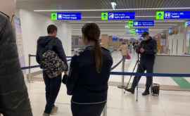 Un medic a dezvăluit inutilitatea controalelor la coronavirus din aeroport