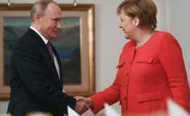 Putin și Merkel au discutat la telefon despre situația din Belarus