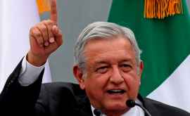 Президент Мексики заявил о готовности лично испытать российскую вакцину