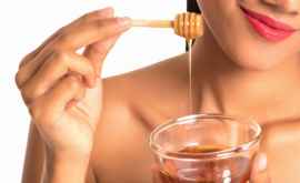 Польза мёда для кожи
