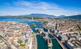 В Женеве туристам будут выдавать по 100 франков