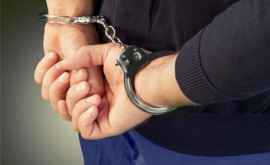 42 de persoane aflate în urmărire penală pentru diverse infracțiuni reținute