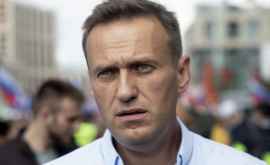 Немецкая клиника состояние Навального все еще тяжелое следует ожидать длительного течения болезни