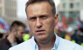 Expert Navalnîi ar fi fost victima stresului alcoolului sau alimentaţiei nu a unei otrăviri