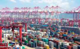 Exporturile Chinei au crescut la maximul unui an şi jumătate importurile scad