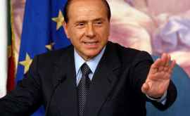 Berlusconi a ieşit din spital unde a fost tratat împotriva COVID19