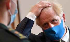 Boris Johnson anunță noi restricții antiCovid care vor dura pînă la 6 luni