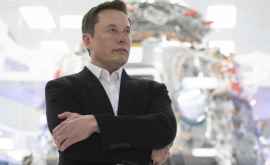 Илон Маск пообещал через три года выпустить Tesla за 25 тысяч долларов