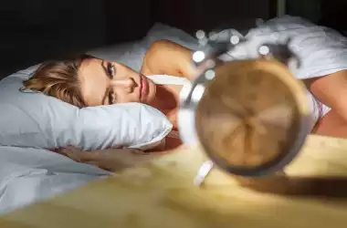 Почему люди стали меньше спать?