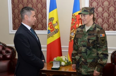 Ministrul Apărării: Soldat Irina Rîngaci – o mîndrie pentru Armata Națională