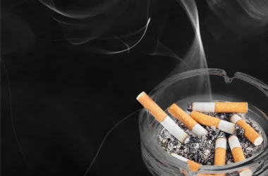 Fumatul poate crește riscul de pierdere a memoriei și confuzie la jumătatea vieții