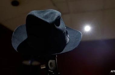Pălăria lui Michael Jackson, vîndută la licitație contra unei sume fabuloase