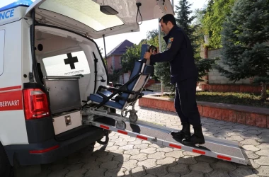 Ambulanță, donată Inspectoratului pentru Situații de Urgență