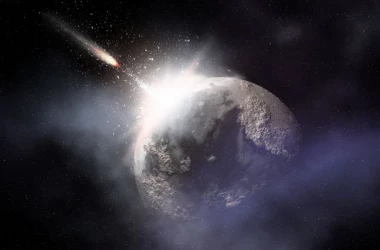 Зрелище раз в 70 лет: «Дьявольская» комета мчится к Земле
