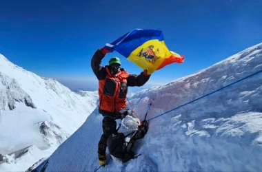 История молдаванина, поднявшегося на самую высокую гору в мире 