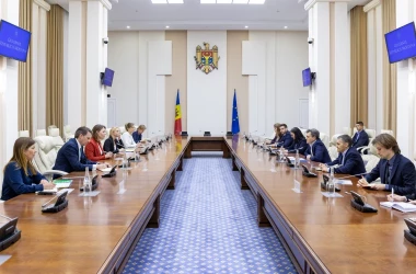 Ce a discutat prim-ministrul Moldovei cu ministrul de externe al Olandei 