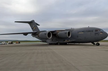 Военный самолет США с 35 солдатами приземлился в аэропорту Кишинева