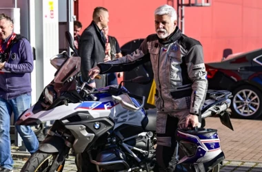 Preşedintele Cehiei a căzut cu motocicleta: cum se simte Petr Pavel