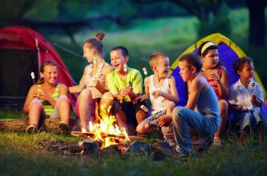 Informație pentru părinți: cum pot obține bilete de odihnă pentru taberele de vară