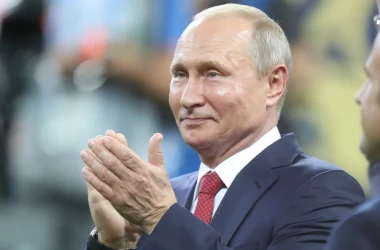 Зеленский: «Путин будет аплодировать стоя…»
