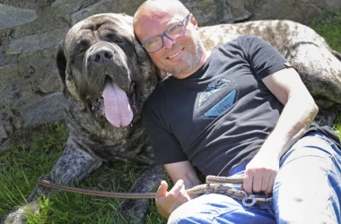Un mastiff englez a stabilit recordul pentru cel mai greu cîine 