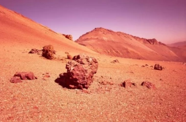 NASA a descoperit o rocă misterioasă pe Marte