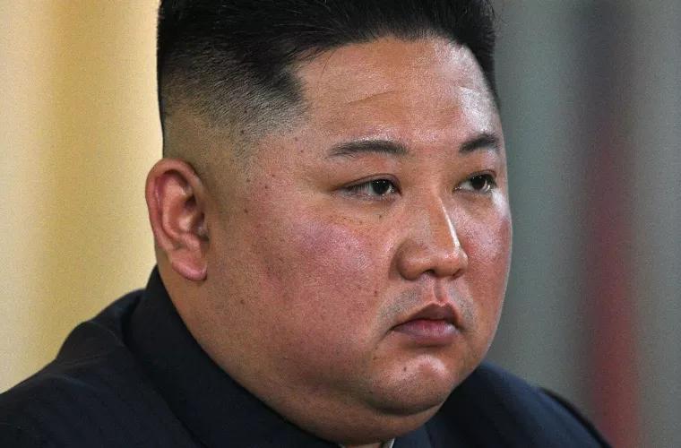 Kim Jong-un, în lacrimi în fața poporului! (VIDEO)
