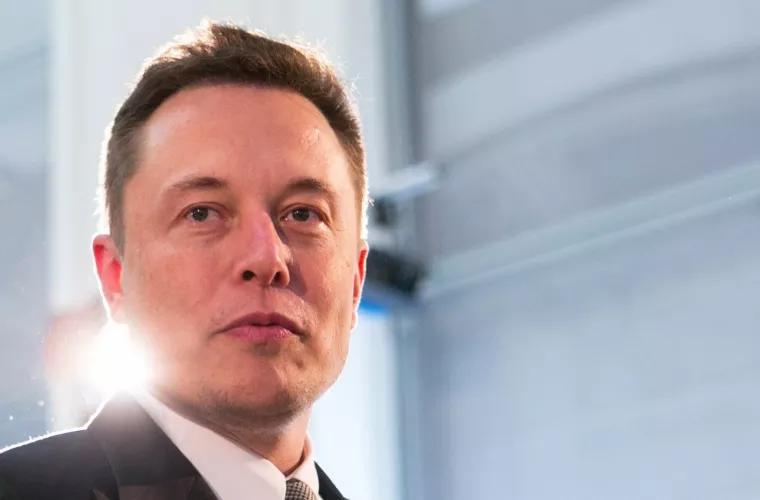 Elon Musk a decis să-și vândă toate proprietățile imobiliare