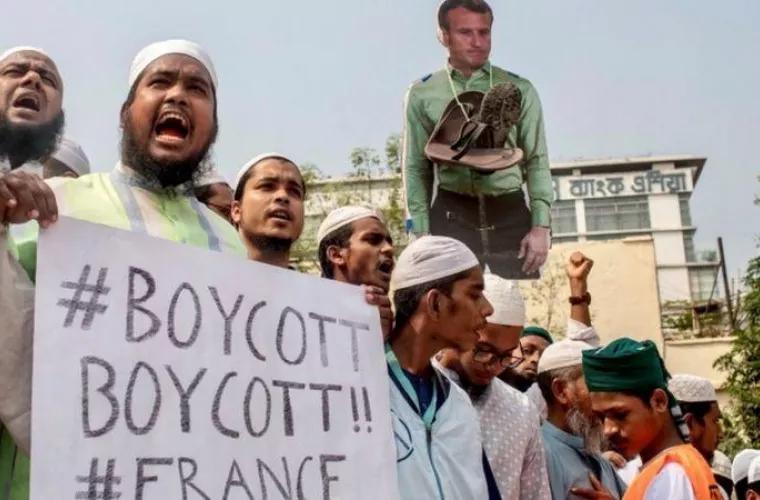 В Бангладеш протестуют против Франции 