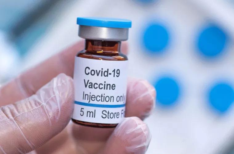 Оценку эффективности вакцины Pfizer от COVID-19 подняли до 95%