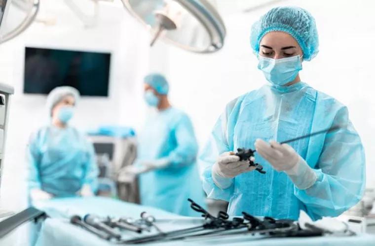 Florida: Doi rinichi au fost transplantați încrucișat între două familii