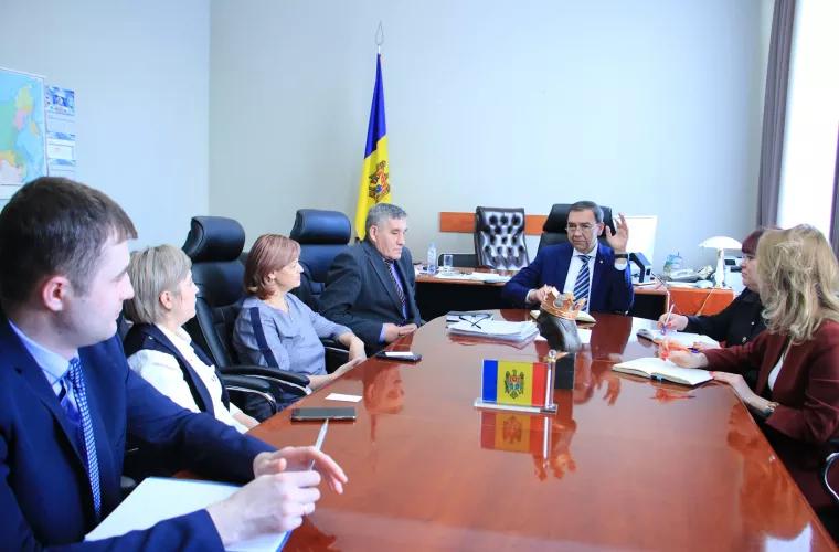 Noi întâlniri ale ambasadorului Republicii Moldova în Rusia