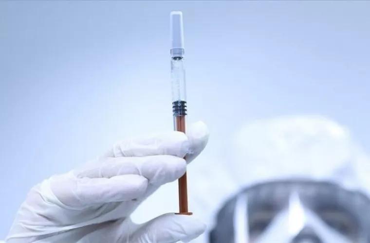 Studiu: Vaccinurile anti-COVID-19 reduc riscul de spitalizare