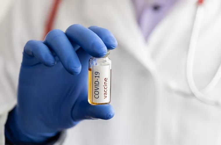 Medicii de la Bălți nu se grăbesc să se vaccineze împotriva COVID-19