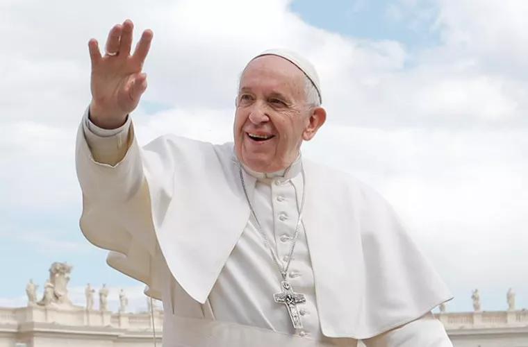 Папа Франциск призвал Россию и Украину к поиску примирения