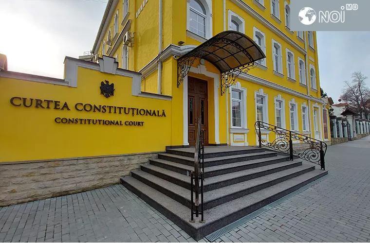 Заявление: Решение Конституционного суда носит строго политический характер